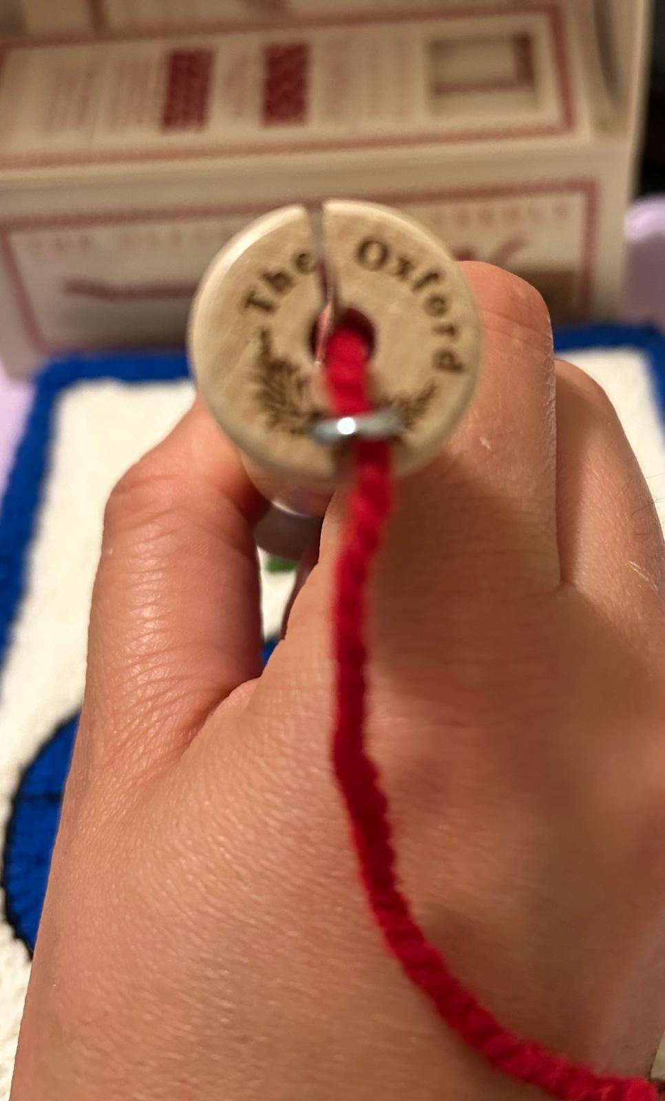 Oxford Punch Needle Boxed (Fine 8)