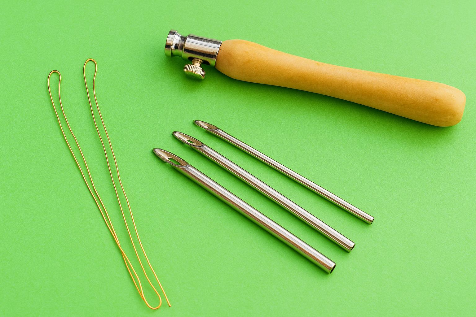 Punch needle set met LAVOR en Nurge borduurring